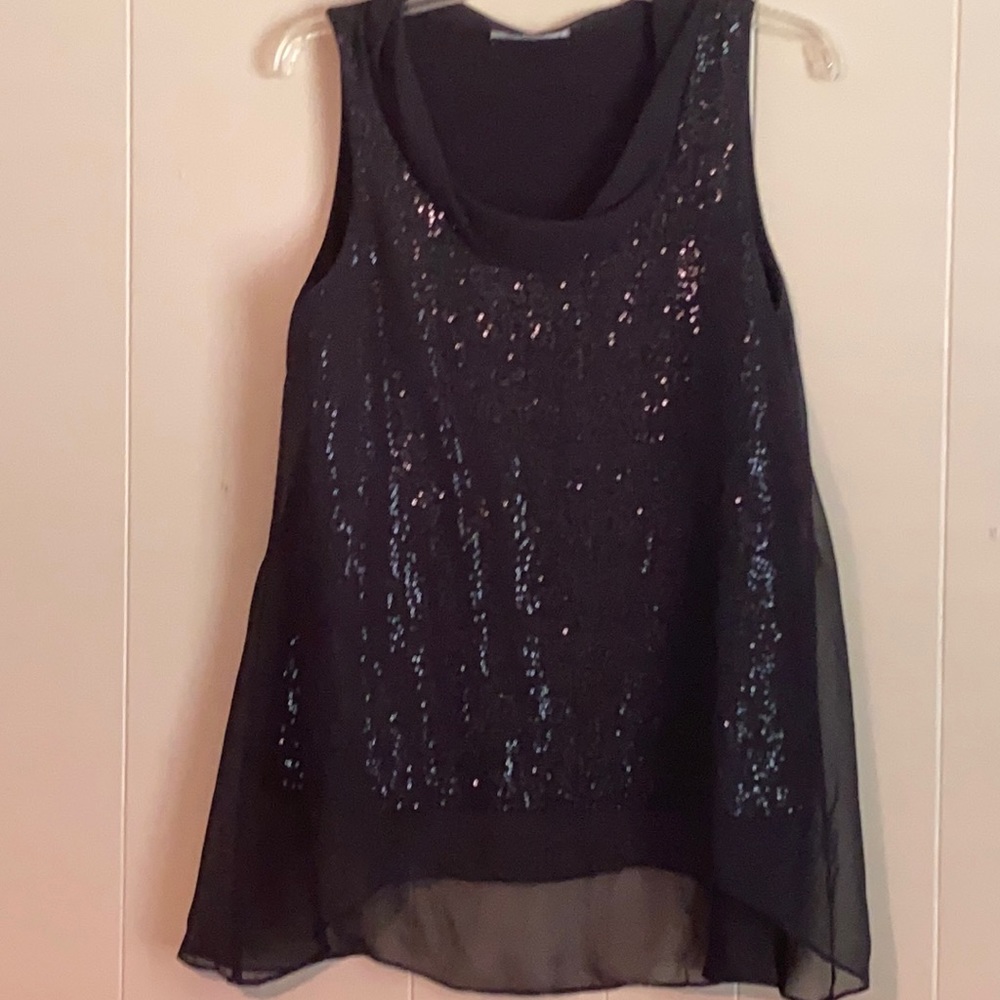 Blk Sequin top size M 78% polyester